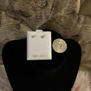 10KT Solid Gold CZ Stud Earrings